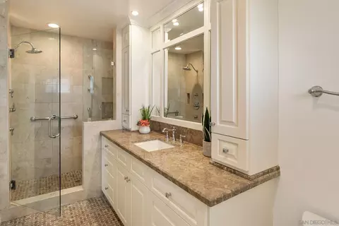 Bath - 6359 Lambda Dr, San Diego, CA 92120 photo 4 of 10
