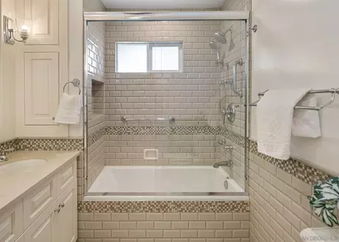 Bath - 6359 Lambda Dr, San Diego, CA 92120 photo 8 of 10