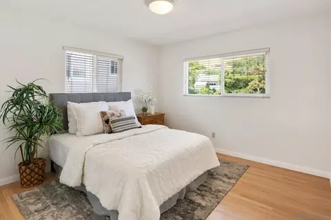Bedroom - 6359 Lambda Dr, San Diego, CA 92120 photo 3 of 4