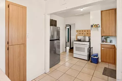 845 W 3rd, Escondido, CA 92025 photo 10
