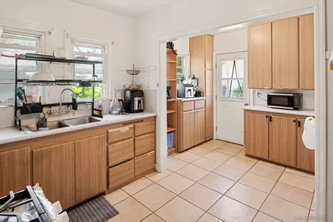 845 W 3rd, Escondido, CA 92025 photo 6