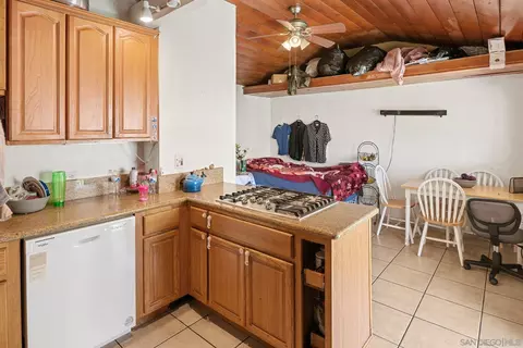 845 W 3rd, Escondido, CA 92025 photo 28