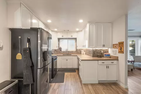 10014 Gemtree Way, Santee, CA 92071 photo 17