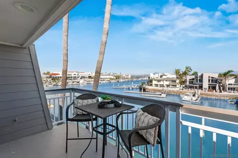 90 Montego Ct, Coronado, CA 92118 photo 4