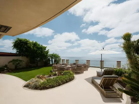 Exterior - 824 Neptune Ave, Encinitas, CA 92024 photo 7 of 8