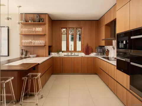 Kitchen - 824 Neptune Ave, Encinitas, CA 92024 photo 1 of 3