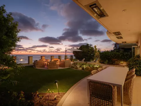 Exterior - 824 Neptune Ave, Encinitas, CA 92024 photo 4 of 8