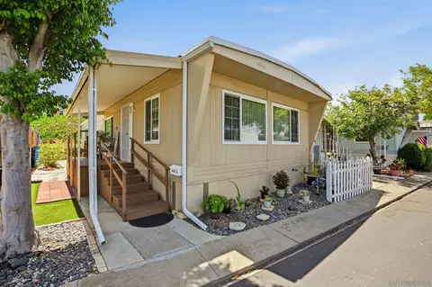 4848 12 Old Cliffs Rd, San Diego, CA 92120