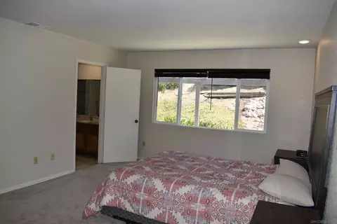 1549 Sleeping Indian Rd, Fallbrook, CA 92028 photo 12
