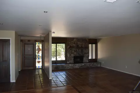 1549 Sleeping Indian Rd, Fallbrook, CA 92028 photo 5