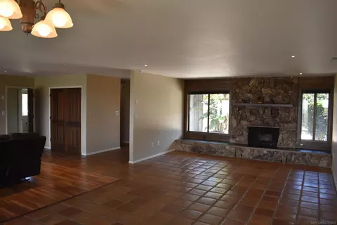 1549 Sleeping Indian Rd, Fallbrook, CA 92028 photo 6