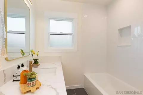 Bath - 3892 Bass St, La Mesa, CA 91941 photo 1 of 3