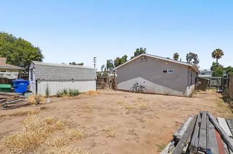 Exterior - 1367 E Madison Ave, El Cajon, CA 92021 photo 6 of 6