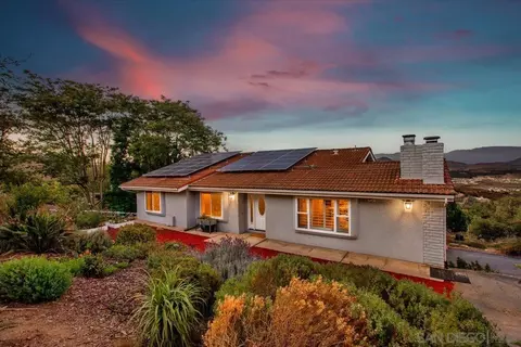 2539 Wilt Rd, Fallbrook, CA 92028 photo 3