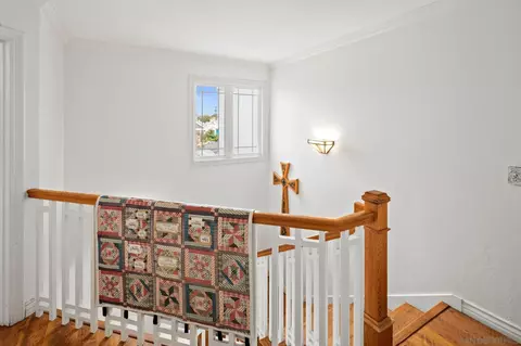 Entry Way - 649 I Ave, Coronado, CA 92118 photo 3 of 4