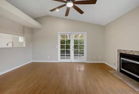 Living - 30559 Moontide, Temecula, CA 92592 photo 3 of 6