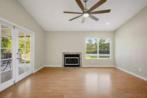 Living - 30559 Moontide, Temecula, CA 92592 photo 2 of 2
