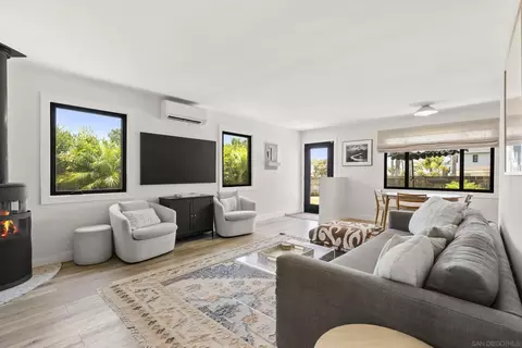 Living - 1053 4th St, Imperial Beach, CA 91932 photo 1 of 4