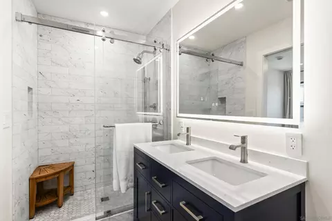 Bath - 1053 4th St, Imperial Beach, CA 91932 photo 2 of 3