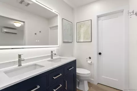Bath - 1053 4th St, Imperial Beach, CA 91932 photo 1 of 3