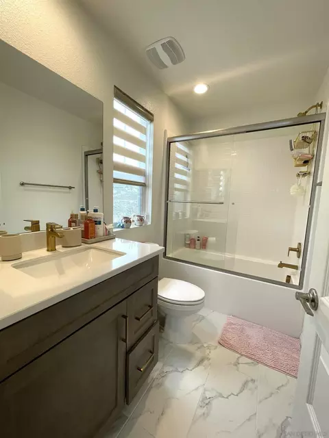 2708 Juniper Berry St, Spring Valley, CA 91977 photo 10