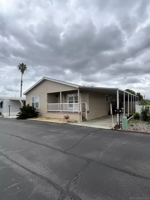 1219 E Barham Dr #SPC 81, San Marcos, CA 92078