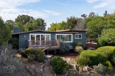 10111 Pinnacle, La Mesa, CA 91941 photo 4