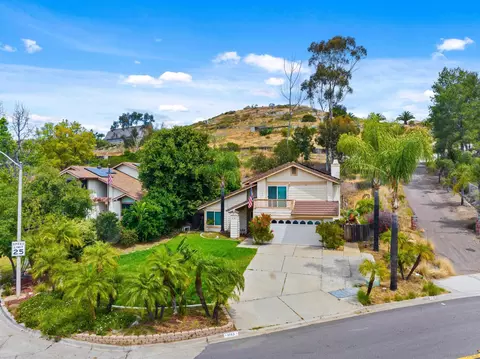 View/Area - 9193 Vista Entrada, Lakeside, CA 92040 photo 1 of 16