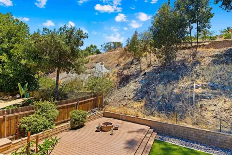 Exterior - 9193 Vista Entrada, Lakeside, CA 92040 photo 18 of 19