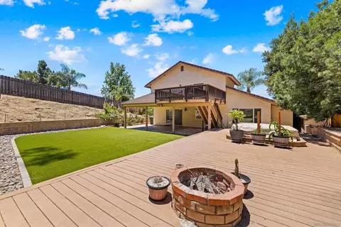 Exterior - 9193 Vista Entrada, Lakeside, CA 92040 photo 2 of 19