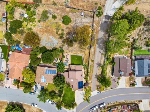 View/Area - 9193 Vista Entrada, Lakeside, CA 92040 photo 4 of 16