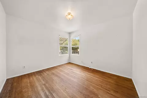 Bedroom - 4470 Olive Ave, La Mesa, CA 91942 photo 3 of 4