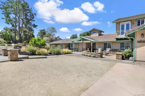 Exterior - 14025 High Sierra Rd, Poway, CA 92064 photo 4 of 18