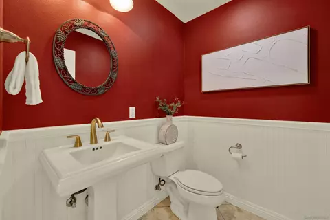 Bath - 14025 High Sierra Rd, Poway, CA 92064 photo 4 of 10