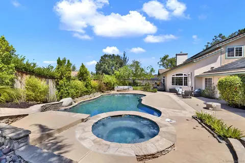 Exterior - 14025 High Sierra Rd, Poway, CA 92064 photo 8 of 18