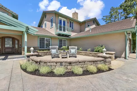 Exterior - 14025 High Sierra Rd, Poway, CA 92064 photo 3 of 18