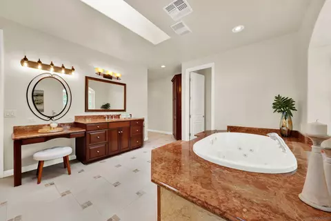 Bath - 14025 High Sierra Rd, Poway, CA 92064 photo 8 of 10