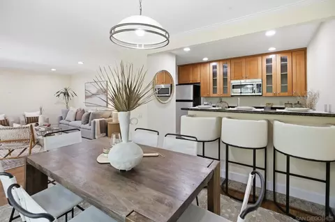 Dining - 8650 Via Mallorca #E, La Jolla, CA 92037 photo 2 of 3
