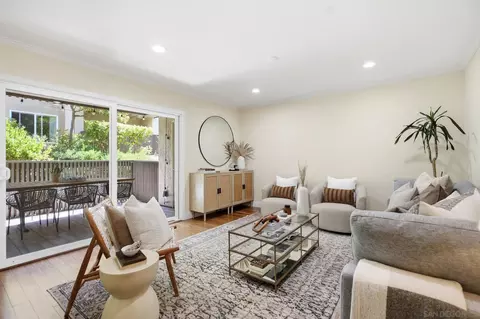 Living - 8650 Via Mallorca #E, La Jolla, CA 92037 photo 2 of 4