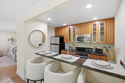 Kitchen - 8650 Via Mallorca #E, La Jolla, CA 92037 photo 1 of 2