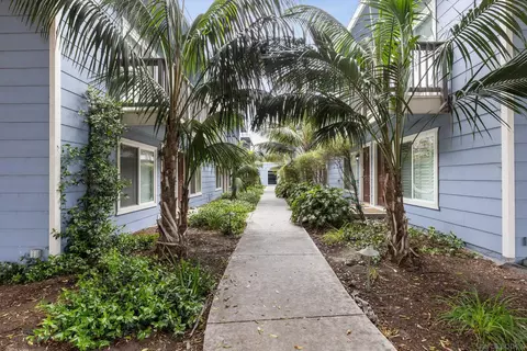 Exterior - 981 N Vulcan Ave #7, Encinitas, CA 92024 photo 9 of 9