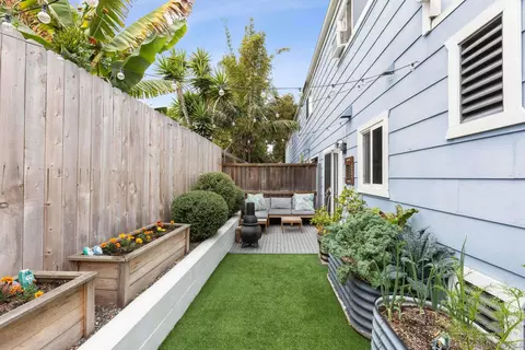 Exterior - 981 N Vulcan Ave #7, Encinitas, CA 92024 photo 4 of 9