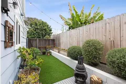 Exterior - 981 N Vulcan Ave #7, Encinitas, CA 92024 photo 7 of 9