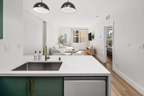 350 K St #514, San Diego, CA 92101