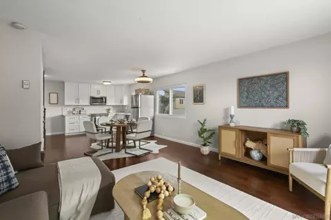 4477 Mentone St # 211, San Diego, CA 92107
