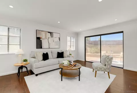 Living - 5537 Lesa, La Mesa, CA 91942 photo 2 of 4