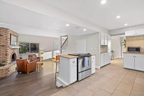 Kitchen - 1829 Via Corina, Alpine, CA 91901 photo 1 of 5