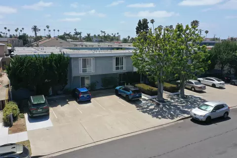 4935 Niagara Ave, San Diego, CA 92107