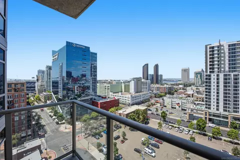 800 The Mark Ln #1409, San Diego, CA 92101