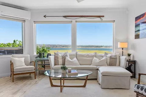 3955 Honeycutt St #103, San Diego, CA 92109